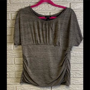 $5 Sale B Design women’s tan/black Space dye Blouse size XL Shirred sides